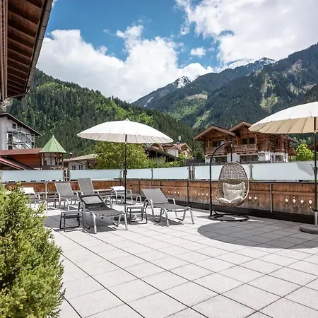 Viktoria & Joggl Hotel 3*