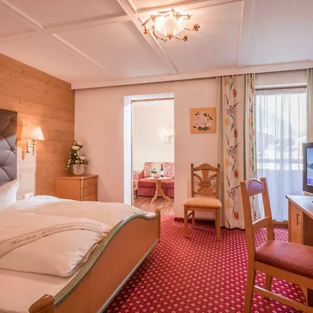 Viktoria&landhaus Joggl Hotel 3*