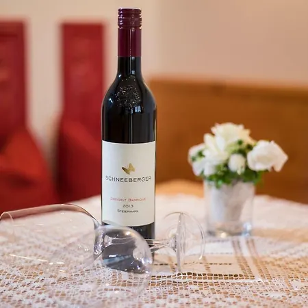 Szálloda Viktoria & Joggl 3*