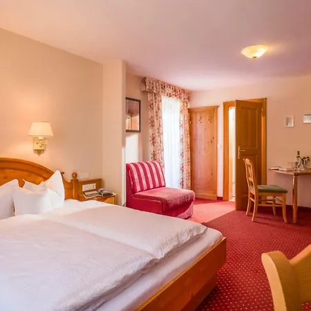 Viktoria & Joggl 迈尔霍芬